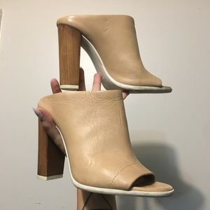 VINCE Tan Leather & Wood Open Toe Slide Heels ⭐️